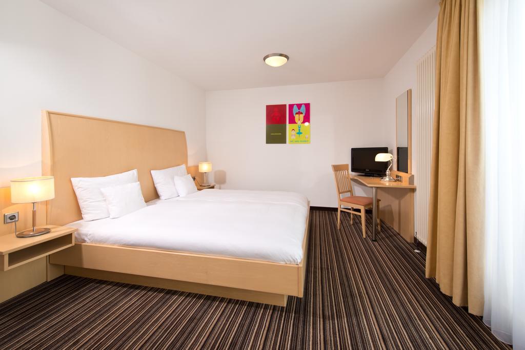 Hsh Hotel Apartments Mitte Berlino Esterno foto
